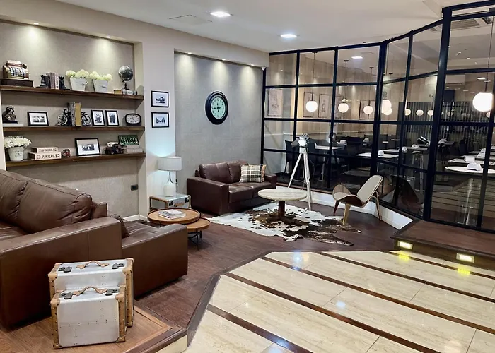 Hotel Alvear
