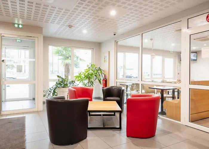 B&B Hotel Mont-De-Marsan
