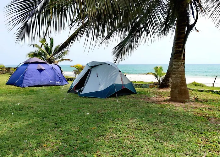 Afro Beach Eco Resort Butre