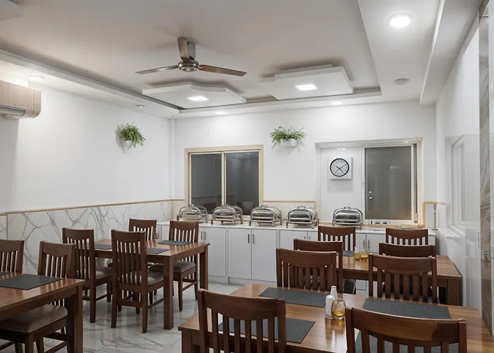 Hotel Atlantiis Suites Near Delhi Airport