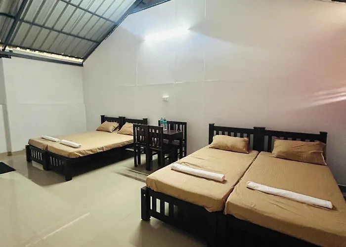 Athirappilly Inn Rooms & Suites