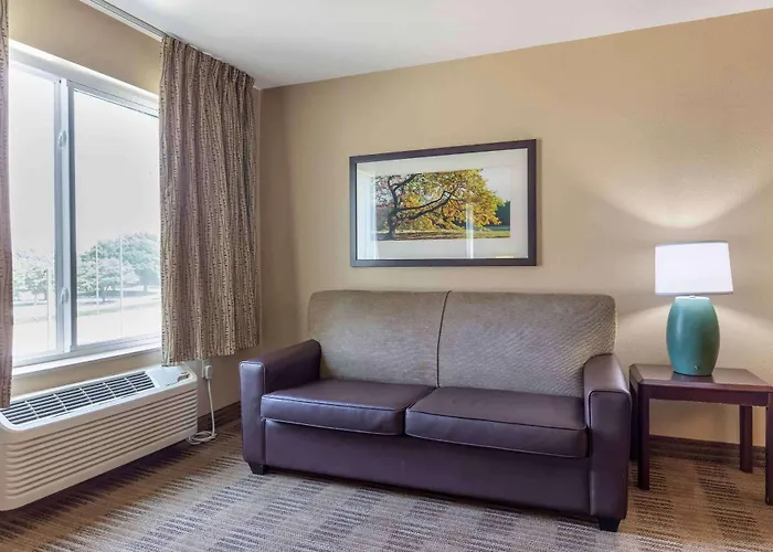 Extended Stay America Suites - Rockford - I-90