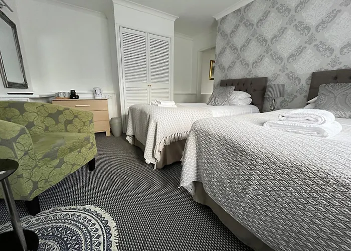 The Paddocks Hotel
