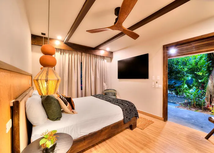 Conga Boutique Hotel
