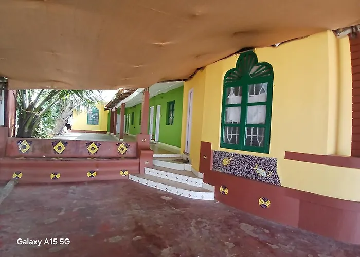 Furtado'S Beach Resort