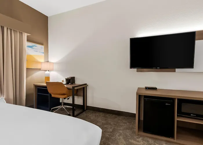 Comfort Inn & Suites Elk City South