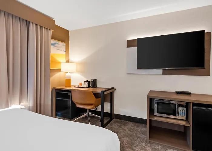 Comfort Inn & Suites Elk City South