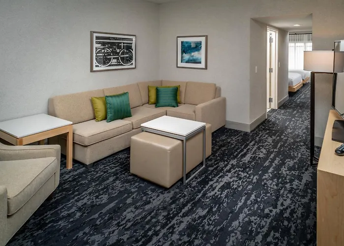 Delta Hotels By Marriott Huntington Downtown