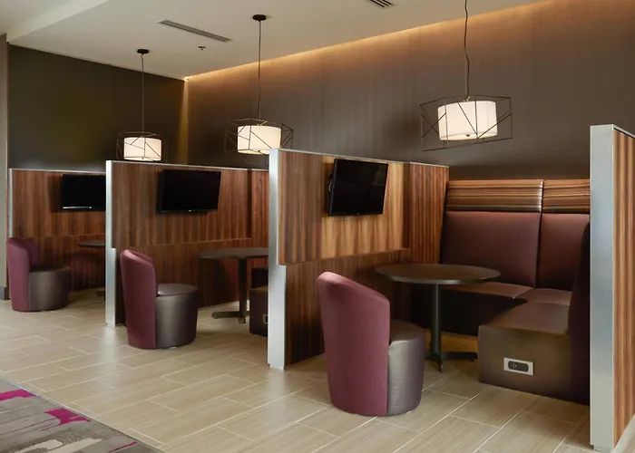 Courtyard By Marriott Rome
