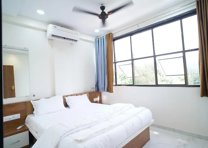 Hotel Madhavan Inn