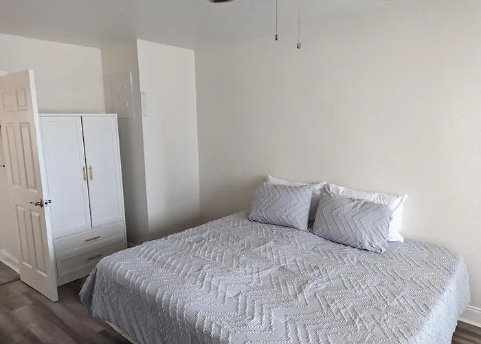 The Pointe At Daytona Beach Shores