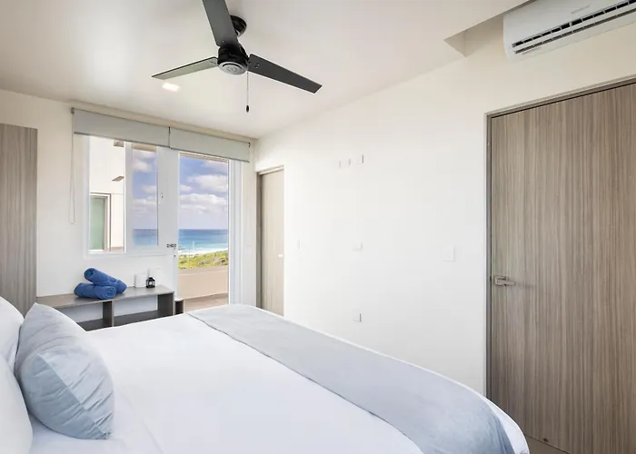 Azulea Isla Mujeres Hotel