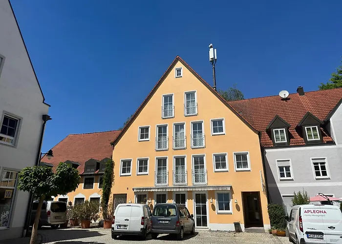 St Hotel