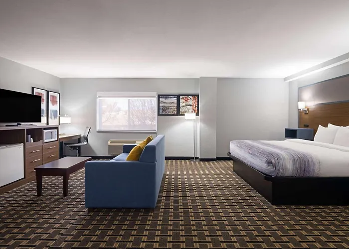 Americinn By Wyndham Woodstock Il