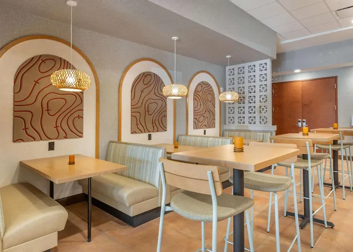 Drury Plaza Hotel Phoenix Tempe
