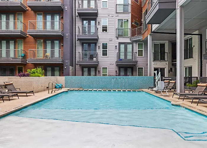 Placemakr Austin Downtown, Apartments By Hilton