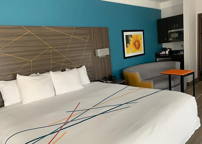 La Quinta By Wyndham Okc North - Quail Springs