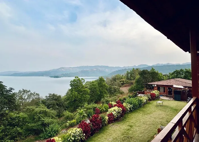 Waves And Vibes Resort