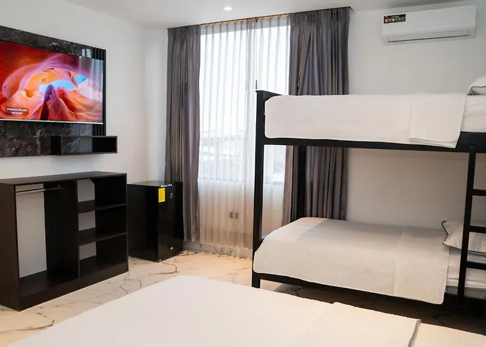 Manta Surf Hotel