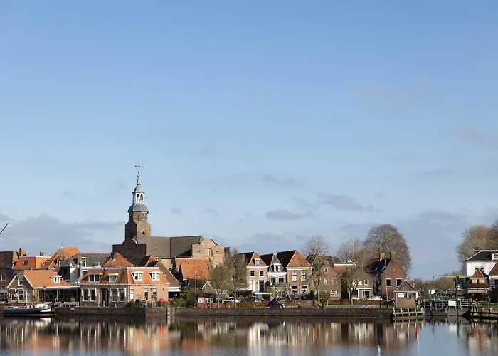 Cosy Hotel In Historical Center Of Blokzijl