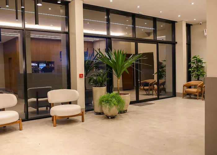 Amazon Green Hotel