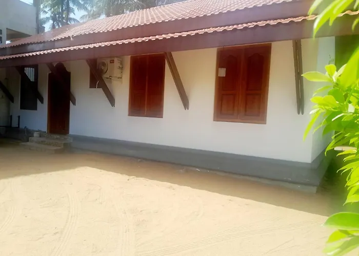 The Beach Club Wadduwa Villa & Sea Food Restaurant