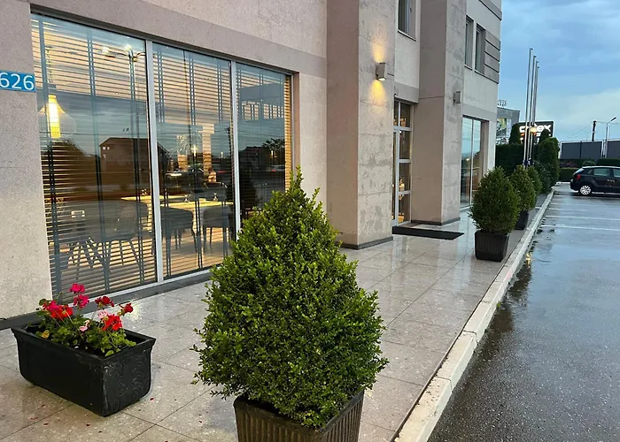 Vera Hotel-Villa