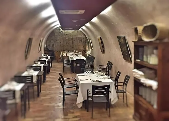 Hotel Castillo El Collado
