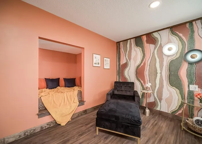 Boutique Hotel King, Queen & Kitchen Suites Easy Drive To Downtown