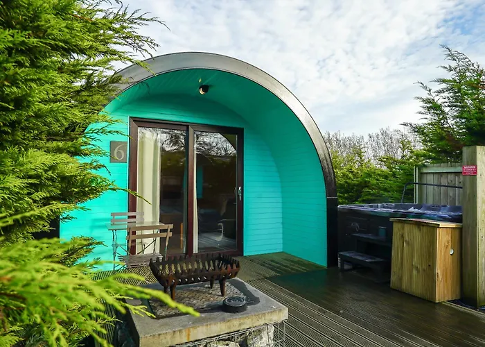 Original Glamping Pod With Hot Tub