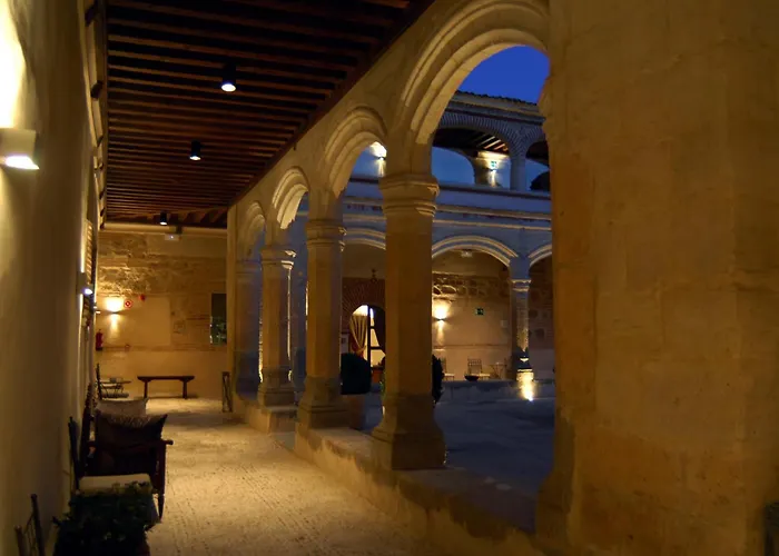 Hotel San Antonio El Real