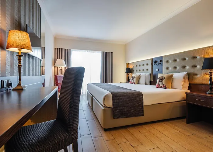 Ax The Victoria Hotel