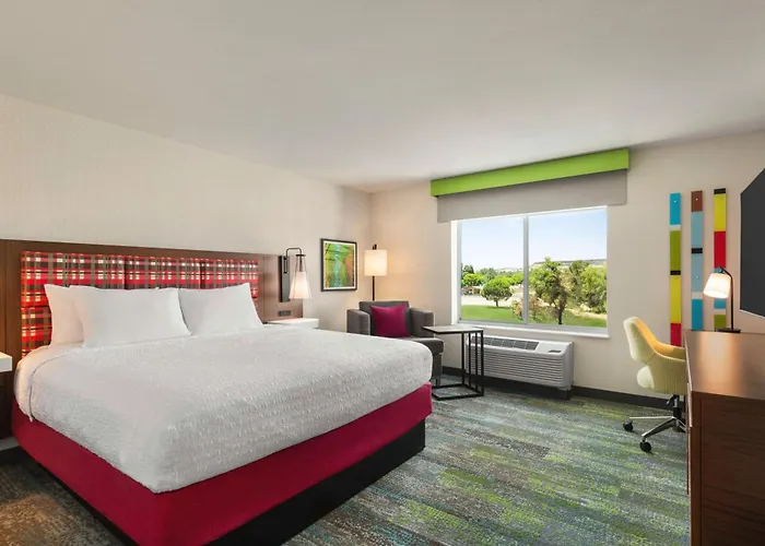 Hampton Inn & Suites Oroville