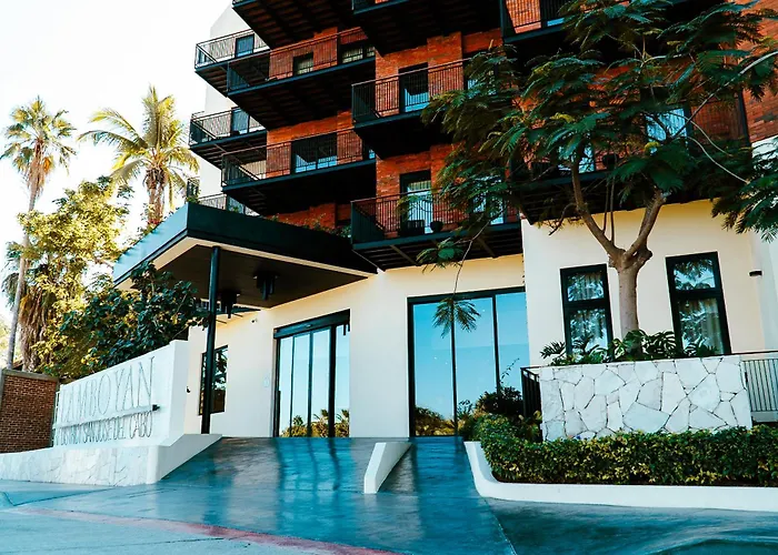 Flamboyan Hotel & Residences