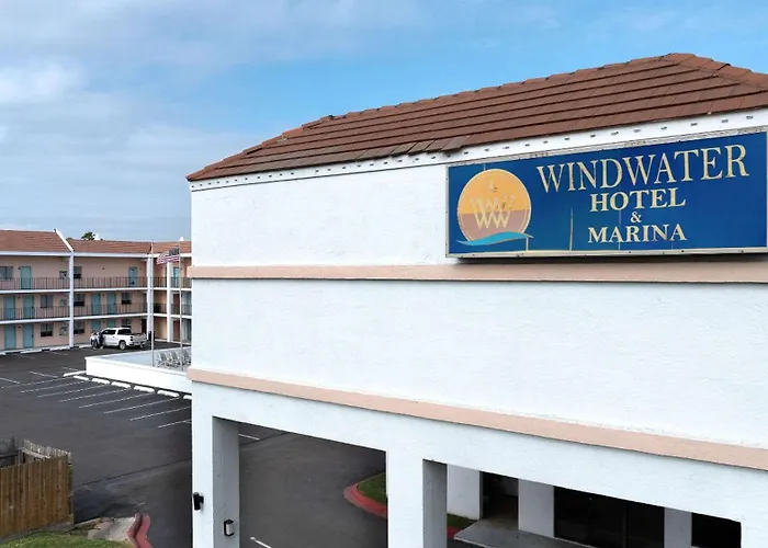 WindWater Hotel&Marina