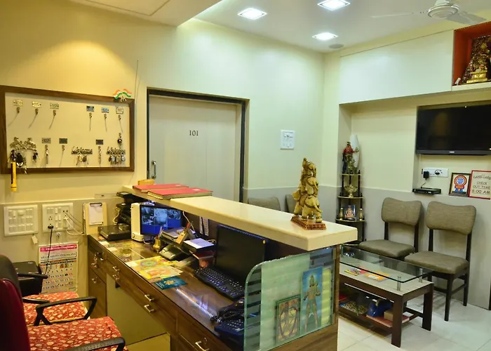 Shri Laxmi Lodge