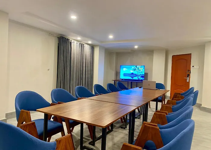 Sky Lodge Hotel