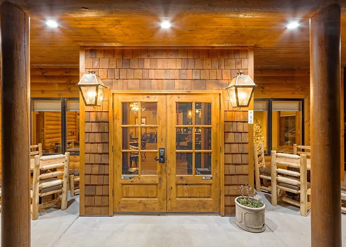 The Timber At Holly Branch