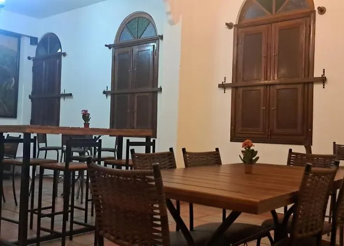 Pousada Economic Pitangui
