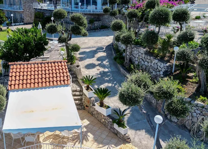 Hotel Villa Lubrense Sorrento