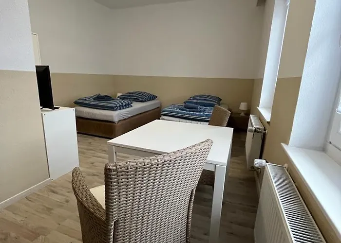 Doppeltimmer Tv-Bad-Kühlschrank-10