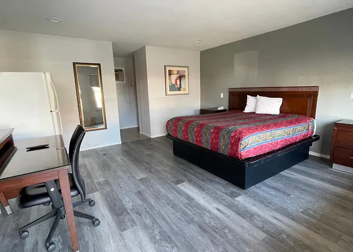 Coachlight Motel