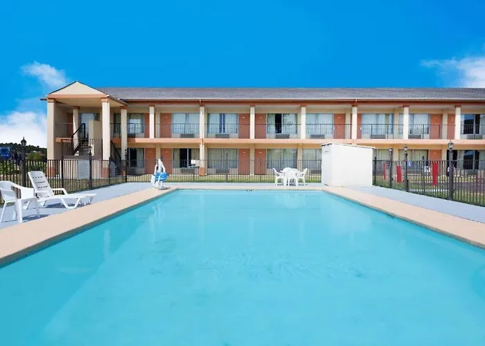 Arya Inn & Extended Stay