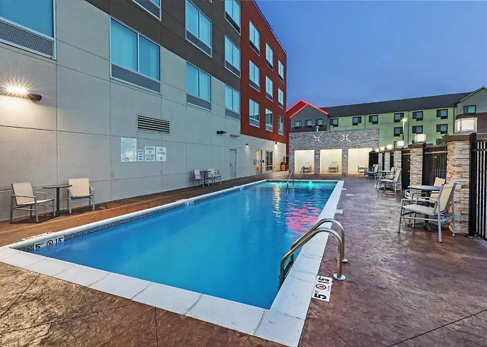Holiday Inn Express & Suites - Tulsa Northeast - Owasso By Ihg