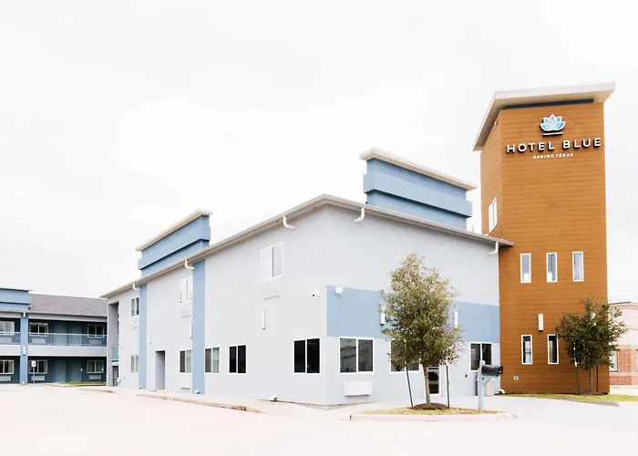 Hotel Blue Spring