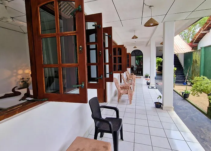 E & C Guesthouse