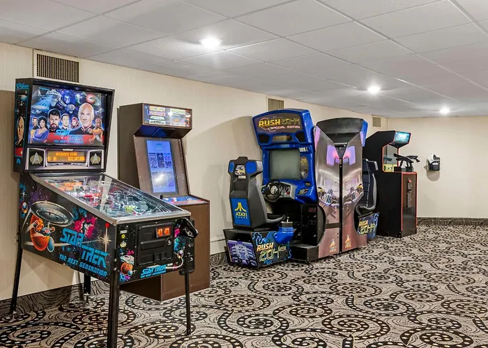 Best Western Plus Landmark Inn