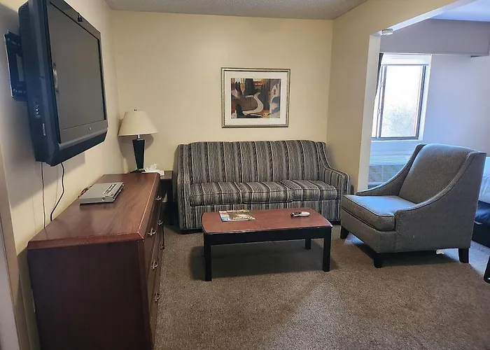 Ashley Quarters Hotel Airport-Cincinnati