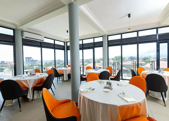 Ngabu Hotel