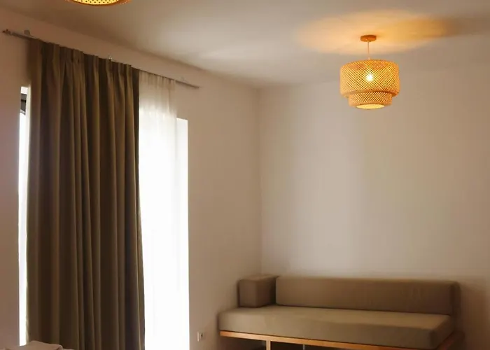 Noima Hotel & Suites